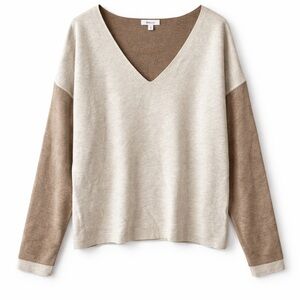 Reitmans Women Large V-Neck Color Block Sweater